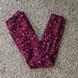 LuLaRoe Pink Leggings OS